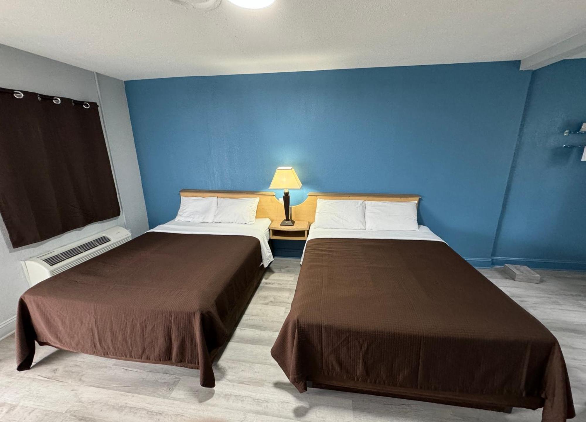 Budget Inn Томасвилл Экстерьер фото