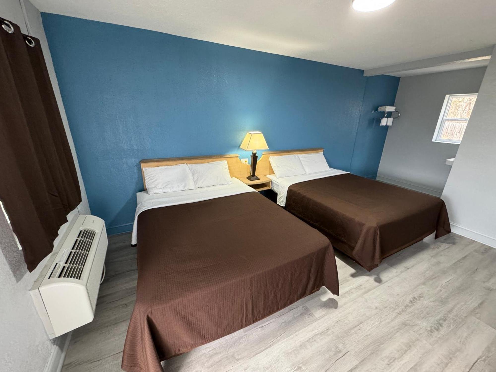 Budget Inn Томасвилл Экстерьер фото